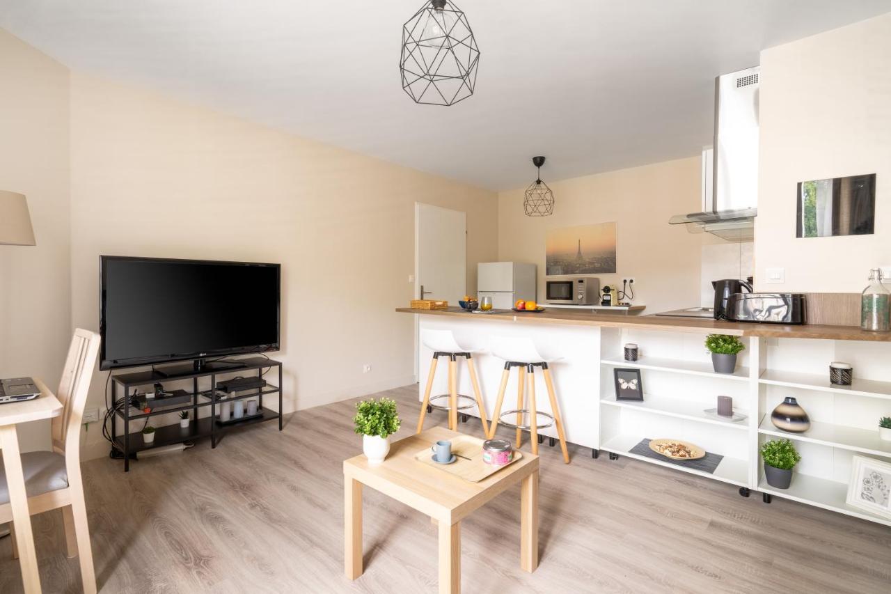 Logement Noah Courcouronnes المظهر الخارجي الصورة