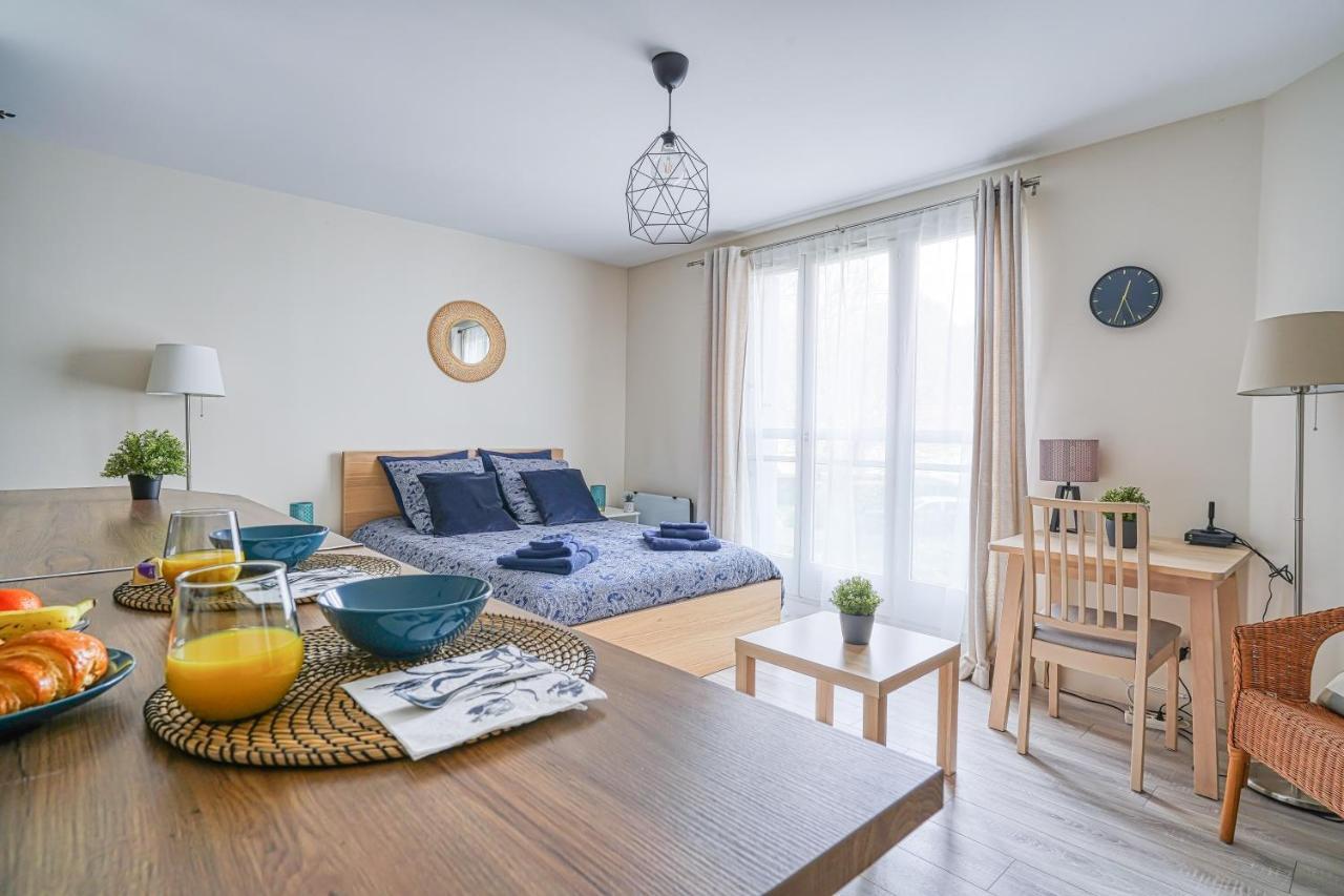 Logement Noah Courcouronnes المظهر الخارجي الصورة